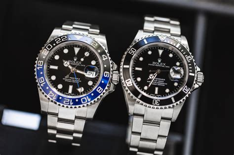 black rolex gmt vs submariner|rolex submariner gmt master 2.